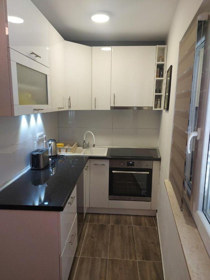 Apartments Sara Slatine Εξωτερικό φωτογραφία