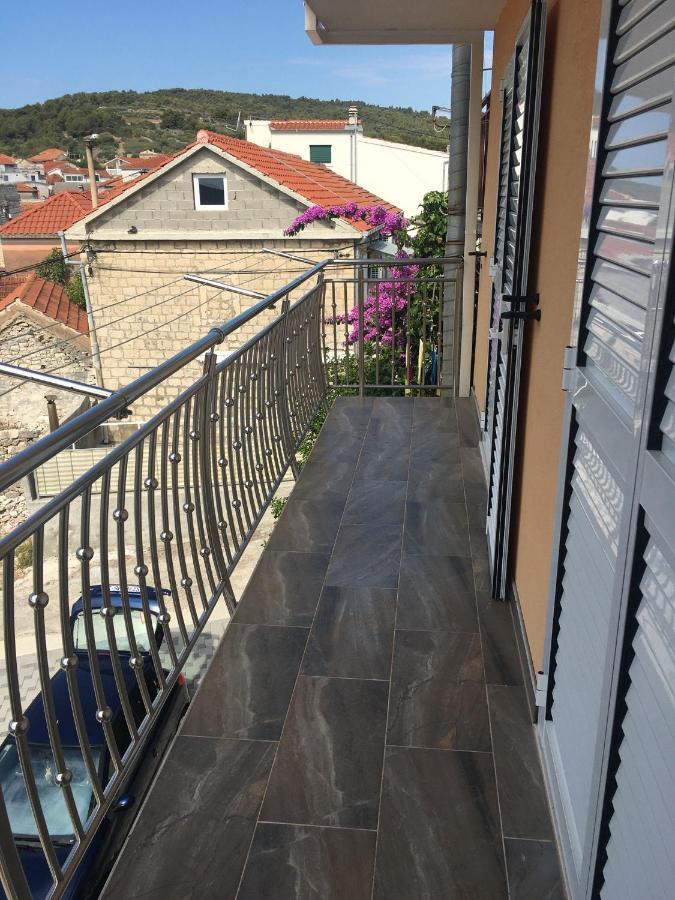 Apartments Sara Slatine Εξωτερικό φωτογραφία
