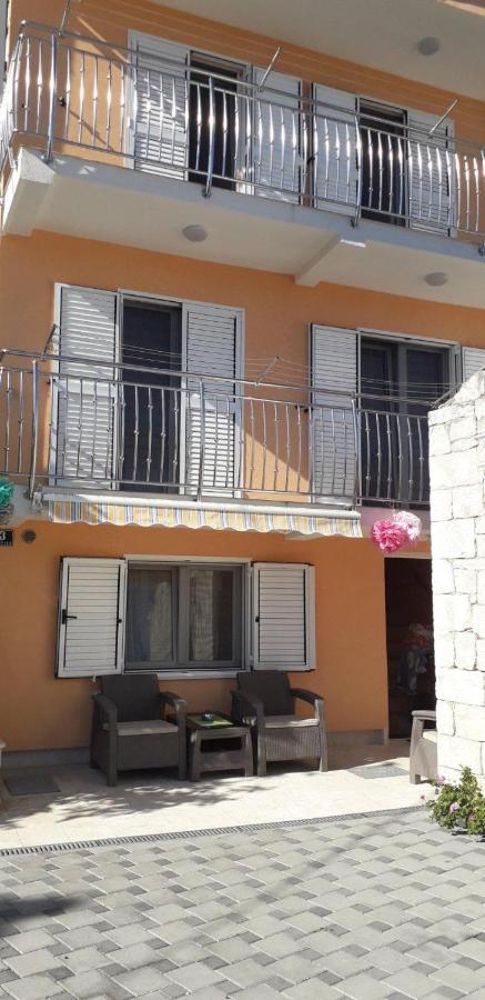 Apartments Sara Slatine Εξωτερικό φωτογραφία