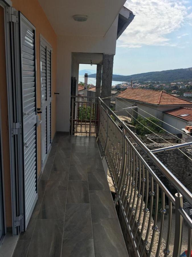 Apartments Sara Slatine Εξωτερικό φωτογραφία